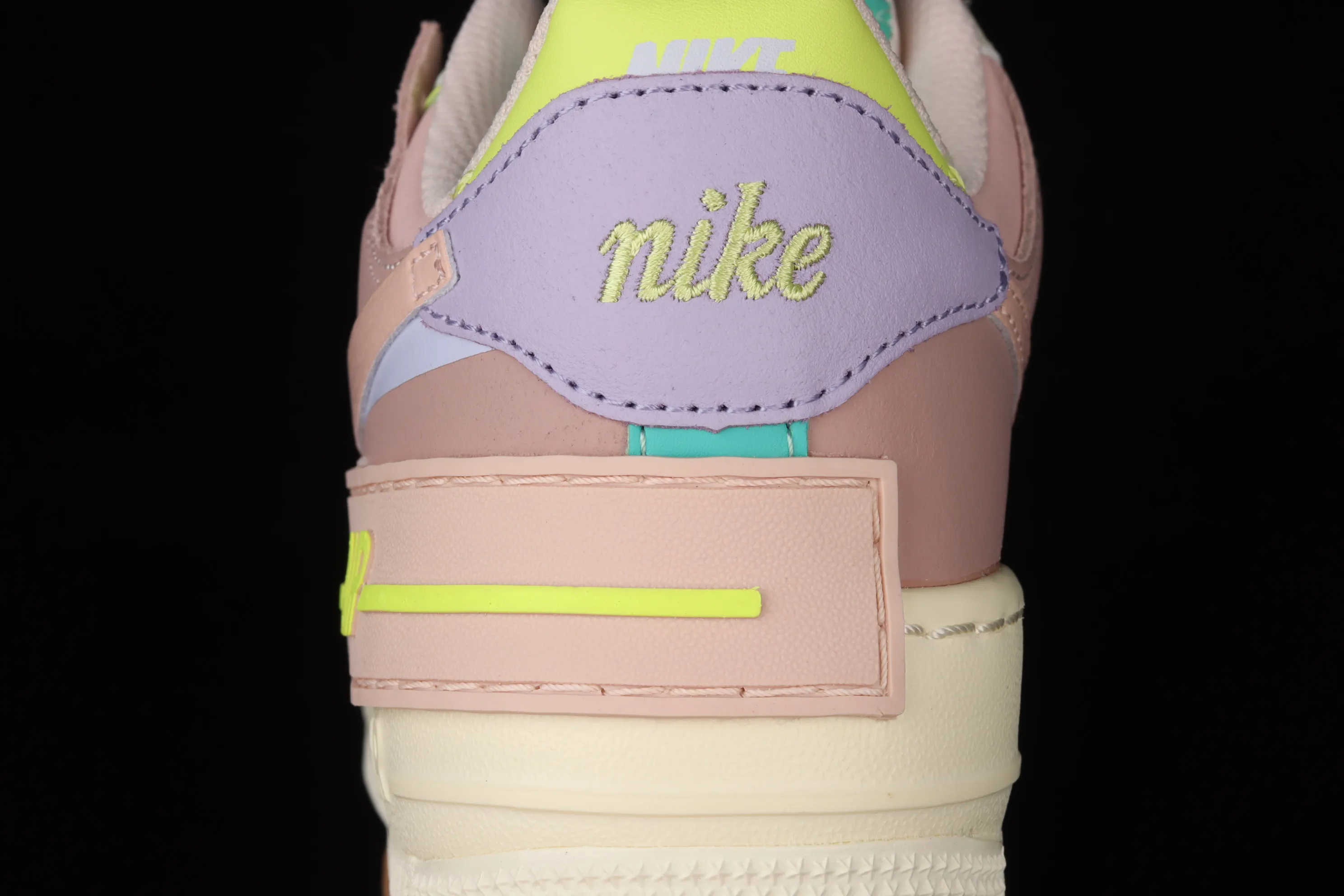 All Categories Nk Air Force 1 Air Force Series Nk Air Force 1 Shadow Air Force Lightweight Increase Nk Air Force 1 Shadow Air Force One Lightweight Increase Low-top Versatile Sneakers CI0919-700